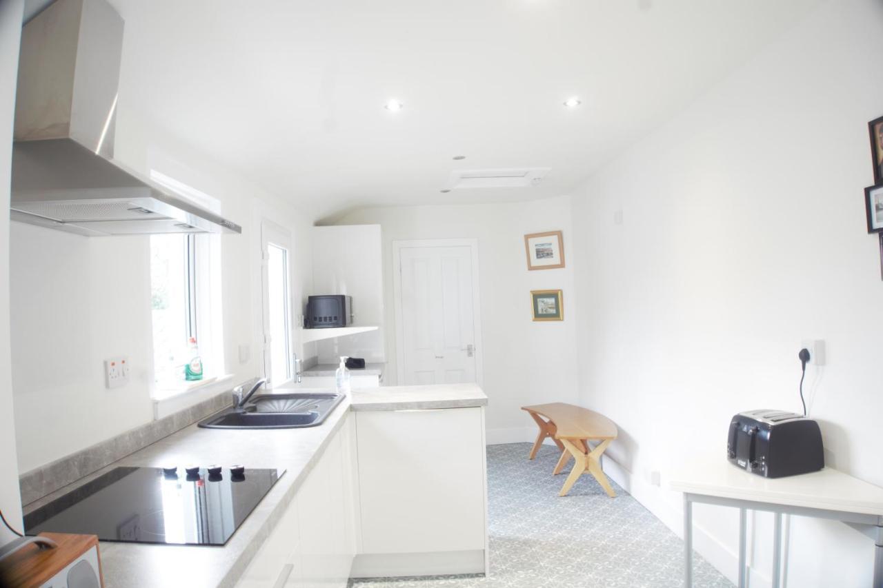 Barns Serviced Accommodation エアー エクステリア 写真